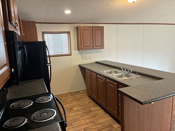 4th image of 2621 Jeffersonville Rd #76