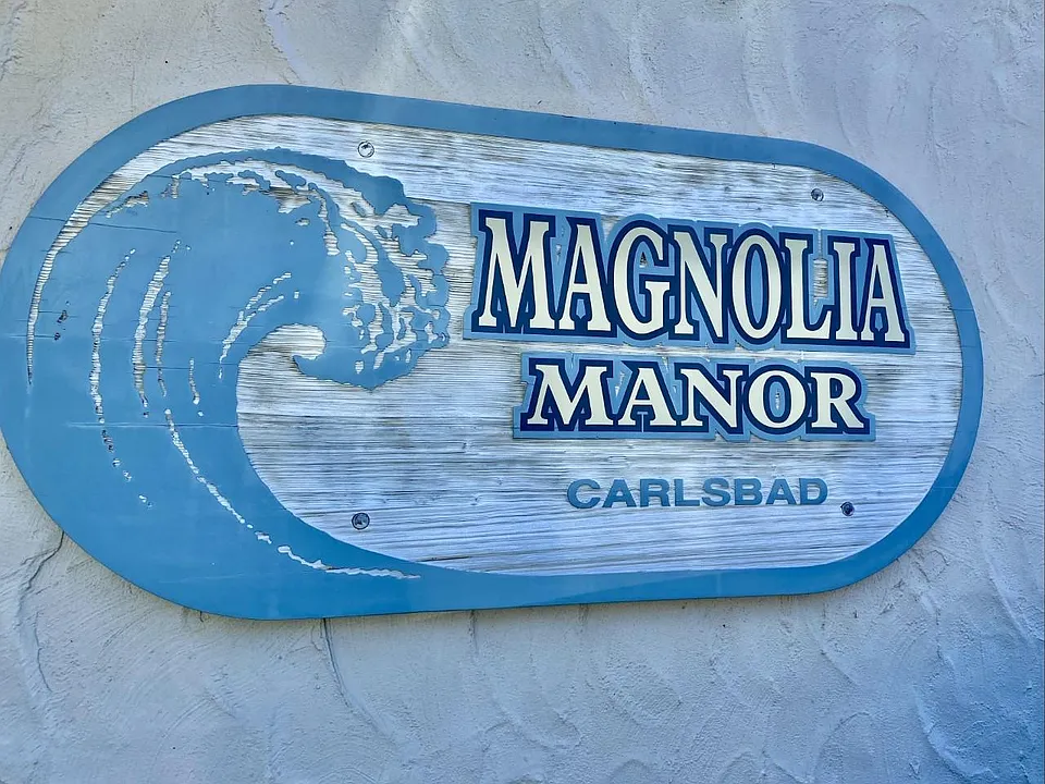 Magnolia Manor