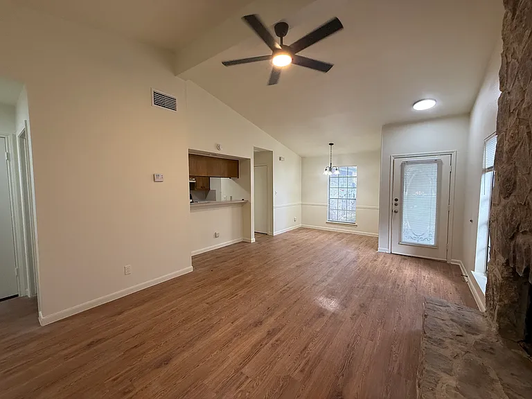 2506 Howellwood Way #A — Photo 10