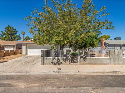 408 Rhoda St, Las Vegas, NV, 89110