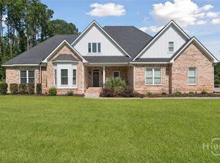 615 Savannah Rd, Richmond Hill, GA 31324