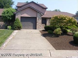 2nd image of 52 Wyndwood Dr