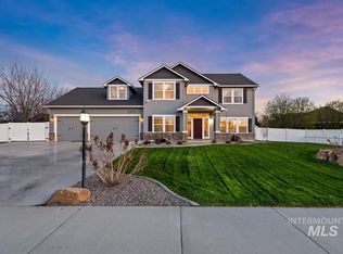 2973 S Grand Mere Dr, Nampa, ID 83686