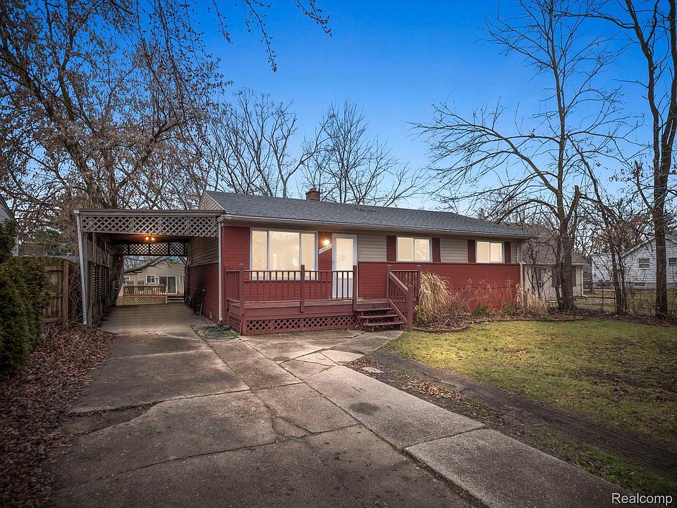 1st image of 19160 Hilton Dr