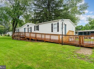 492 Capital Dr, York, PA
