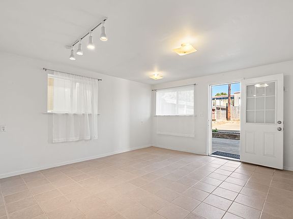 4th image of 101 Cerro Dr Unit A