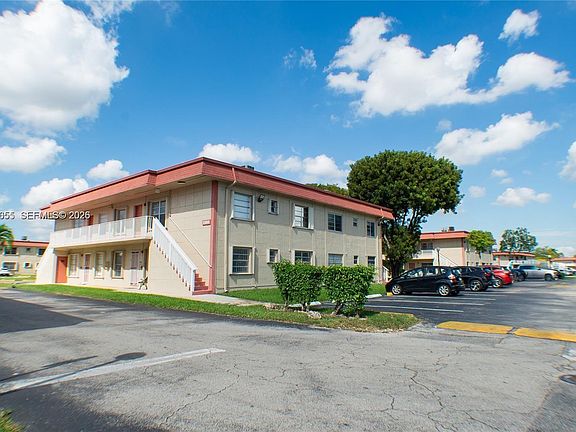 4th image of 12800 SW 43rd Dr APT 210B