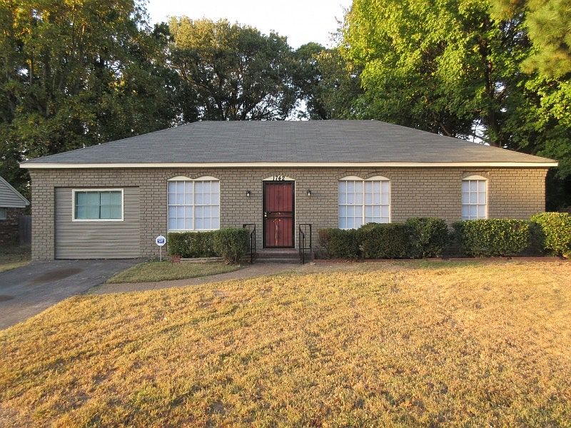 1st image of 1742 Kilarney Ave