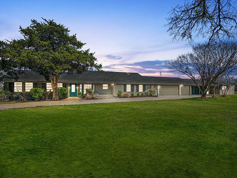 1st image of 1673 Road Runner Rd