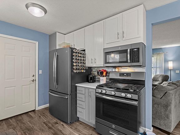 2nd image of 3525 Bryant Ave