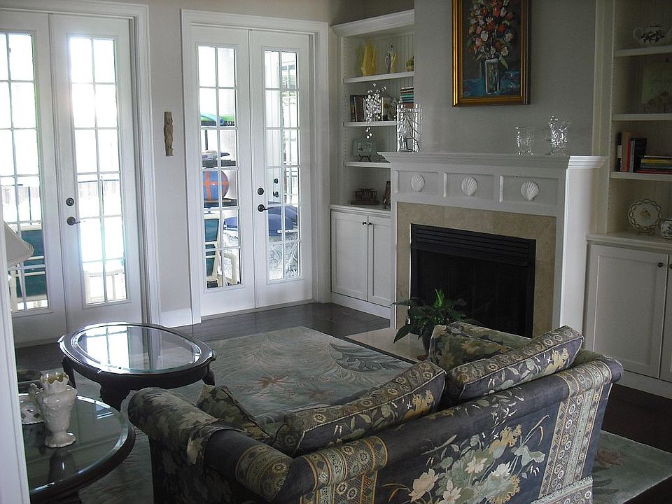 2nd image of 234 Tampa Ave