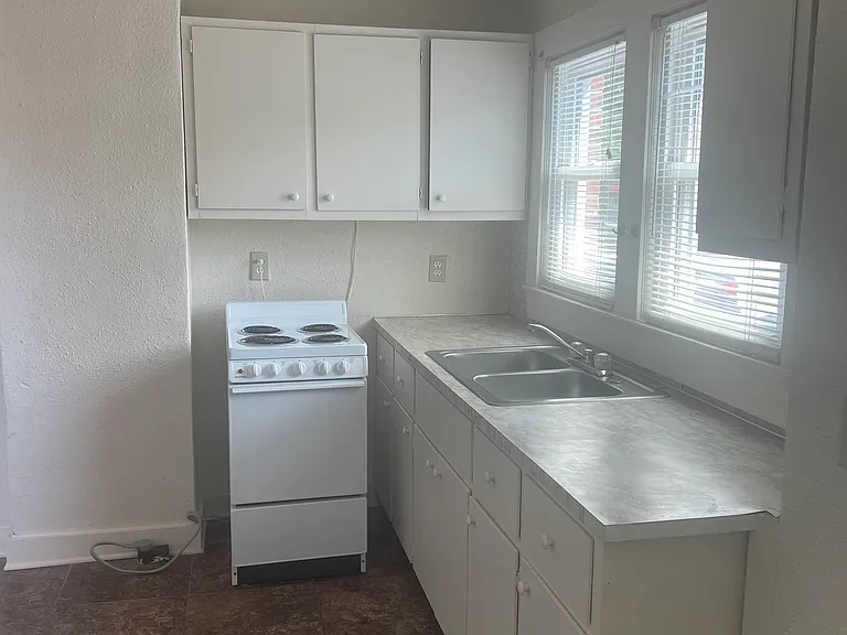 997 W Holly Hill Rd #2 — Photo 2