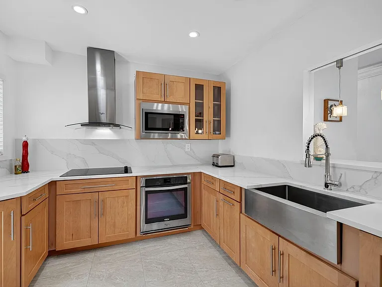 283 Imperial Ln — Photo 13