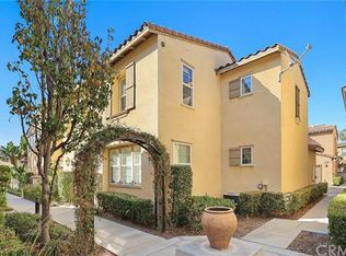 216 W Sparkleberry Ave, Orange, CA 92865