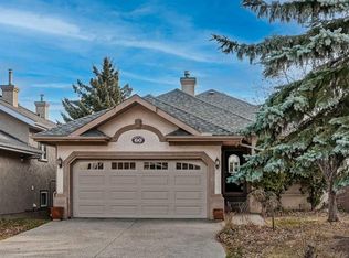60 W McKenzie Lake Cres SE, Calgary, AB T2Z2P1