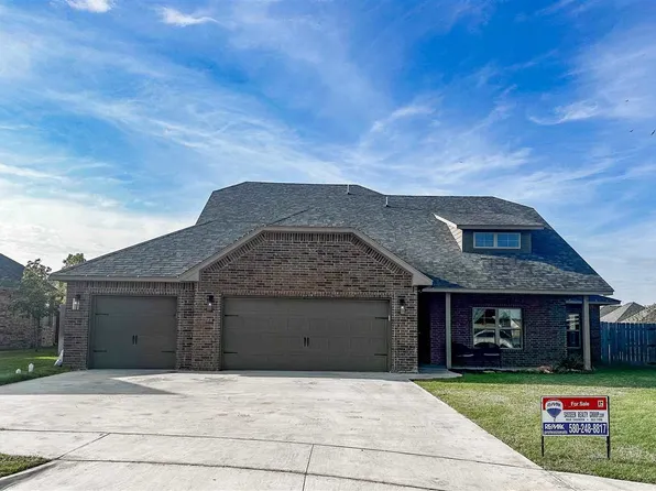 1121 NE Scissortail Dr, Lawton, OK 73507