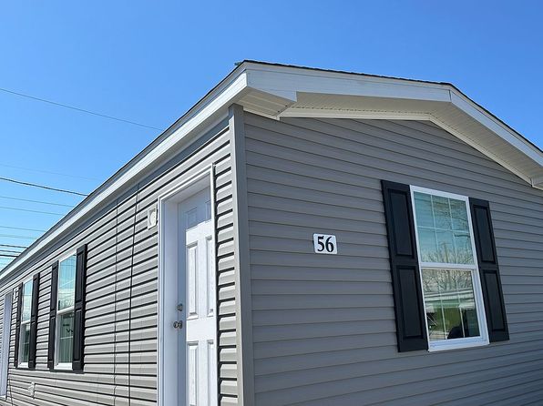 56 Shamrock Dr
