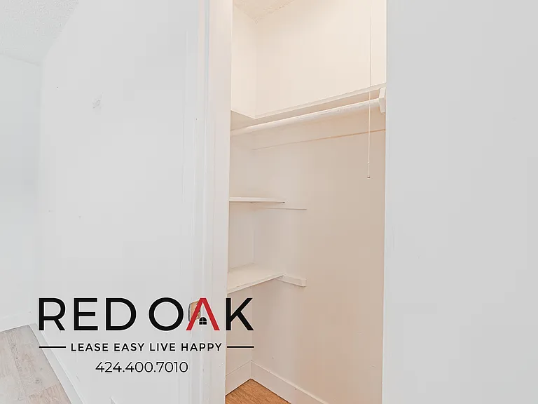 439 S Catalina St #8 — Photo 6