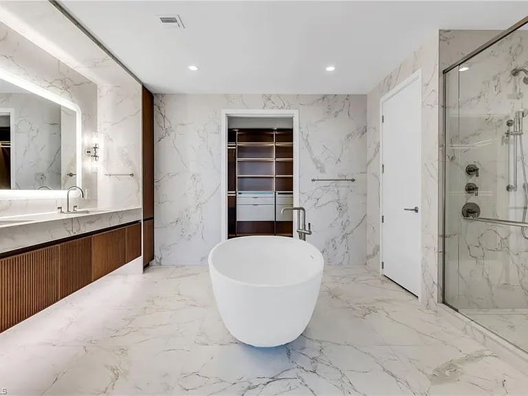 5100 Seagrass Blvd #802 — Photo 12