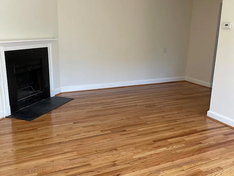 2600 Tunlaw Rd NW #4 — Photo 3