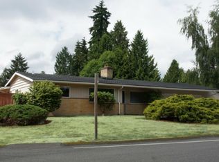 6489 NE 154th St, Kenmore, WA 98028