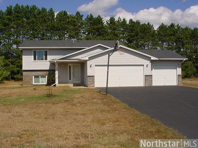 1st image of 485 222nd Ave NE
