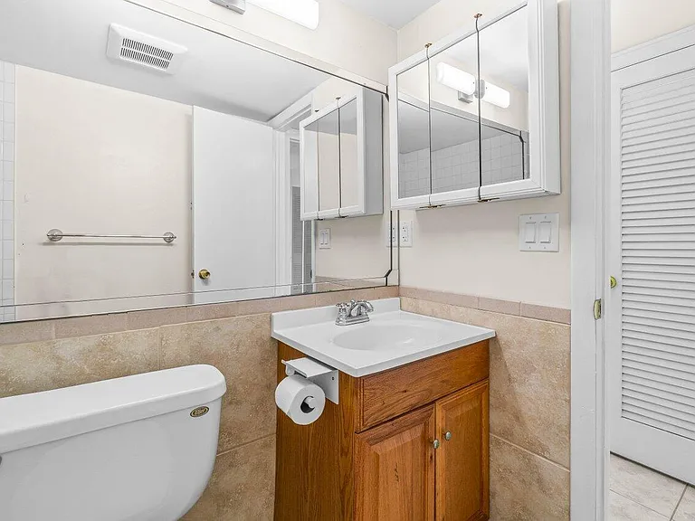 52 Kingswood E #C — Photo 13