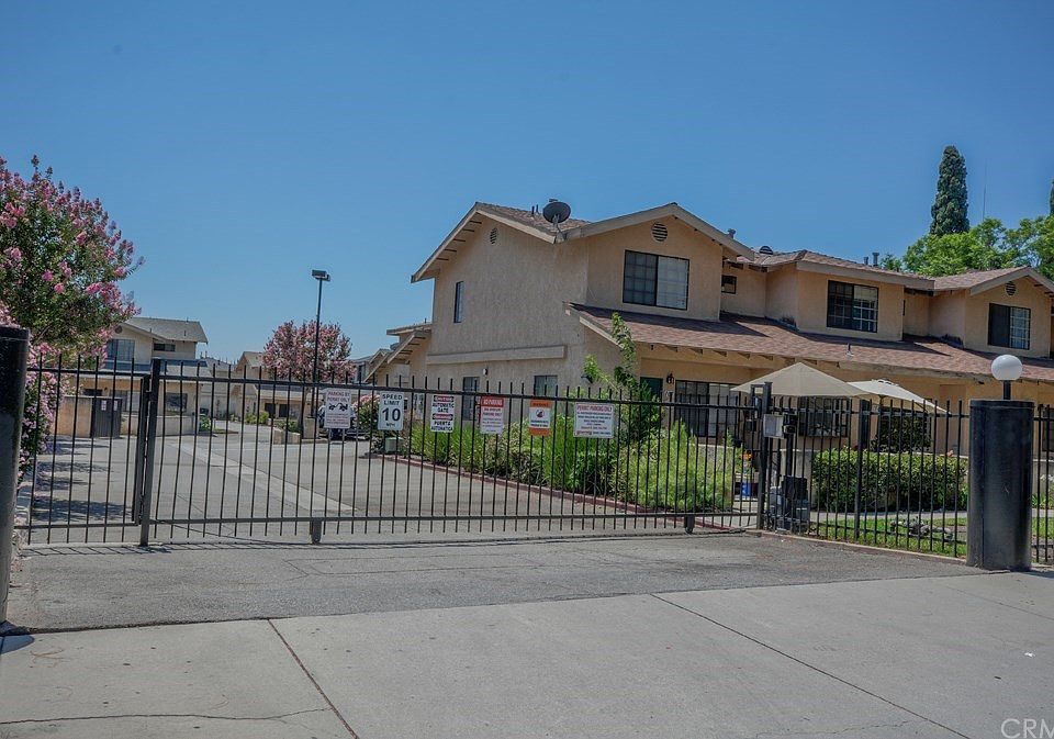 1st image of 1034 E 6th St APT 904