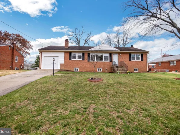 2205 Tonga Dr, Fort Washington, MD 20744