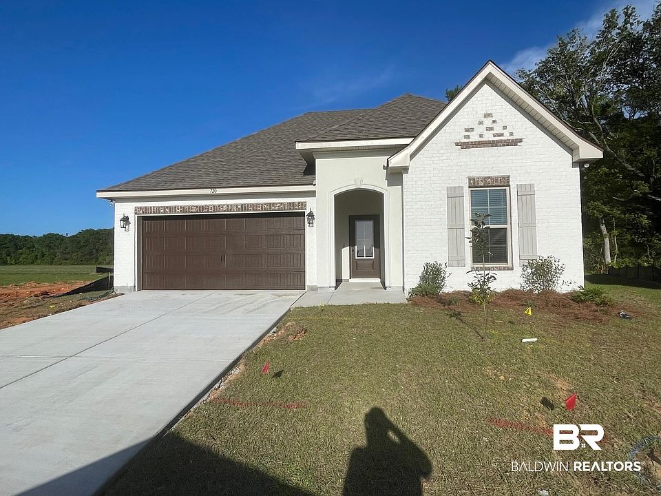 1st image of 720 Sutton Ln