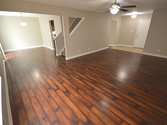 5th image of 3331 Blue Ash Ln