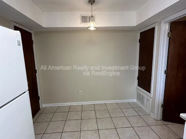 146 Alabama Ave NW #B — Photo 17