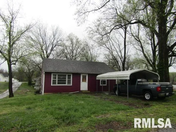 701 N Mill St, Rosiclare, IL 62982