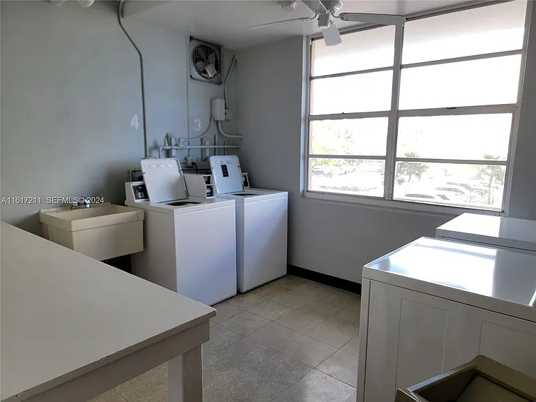 1980 S Ocean Dr #2C — Photo 37