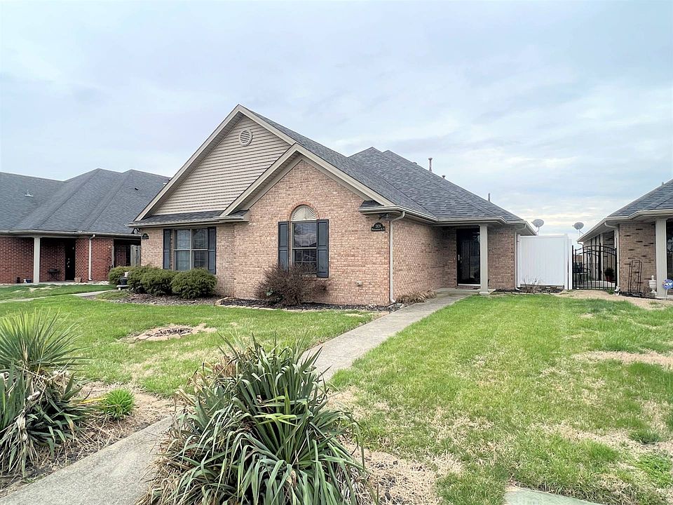 1st image of 2826 W Middleground Dr