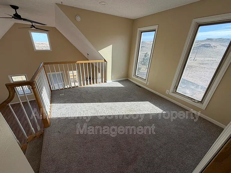 759 Crow Creek Rd — Photo 7