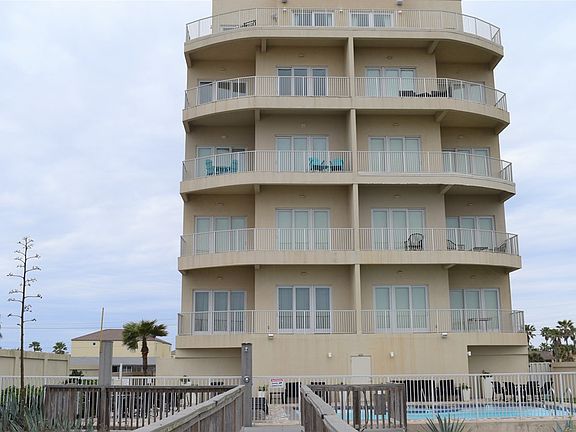 5th image of 2700 Gulf Blvd #104