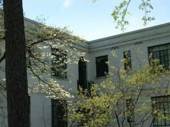 1700-N2 N Elm St, Greensboro, NC 27408
