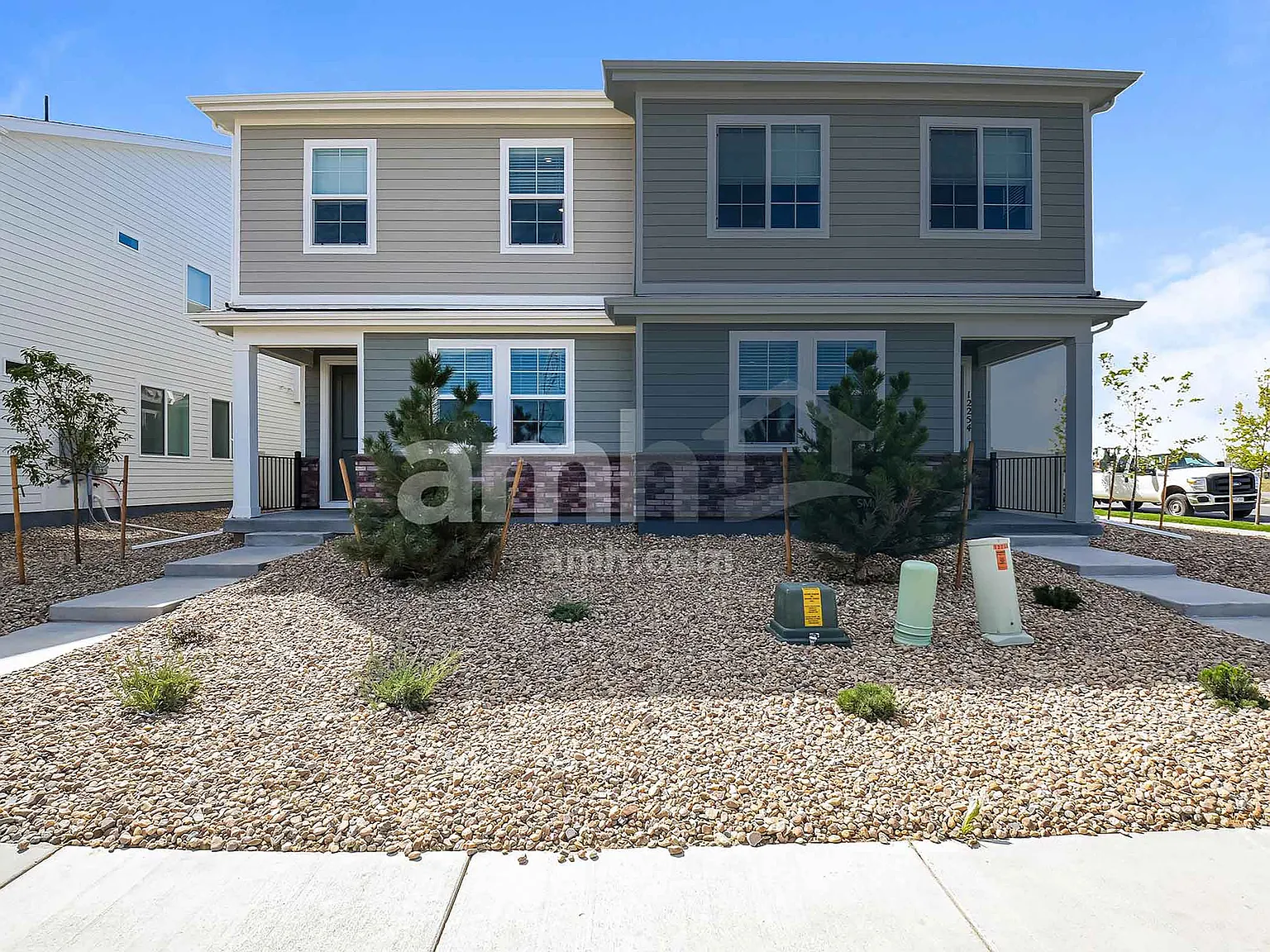 3 bed, 2.5 bath, 1706 sqft, $2,640 — Photo 1