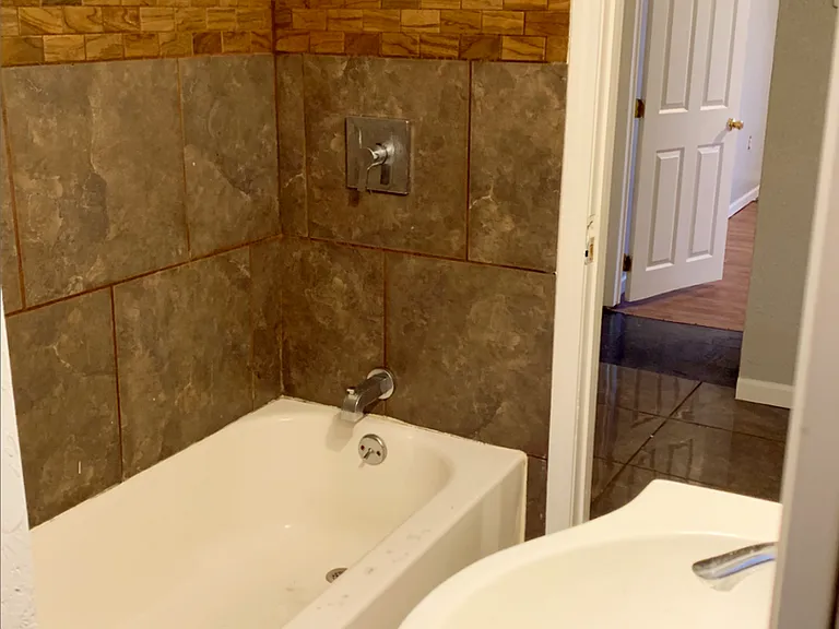 326 Merrimac St — Photo 5