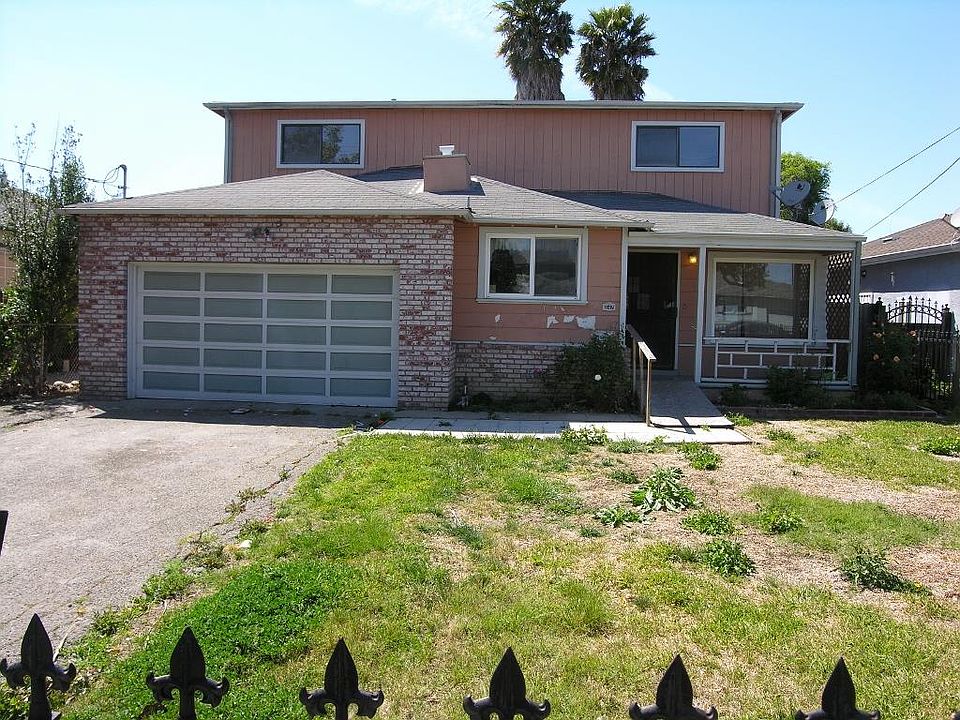 1st image of 347 Wisteria Dr