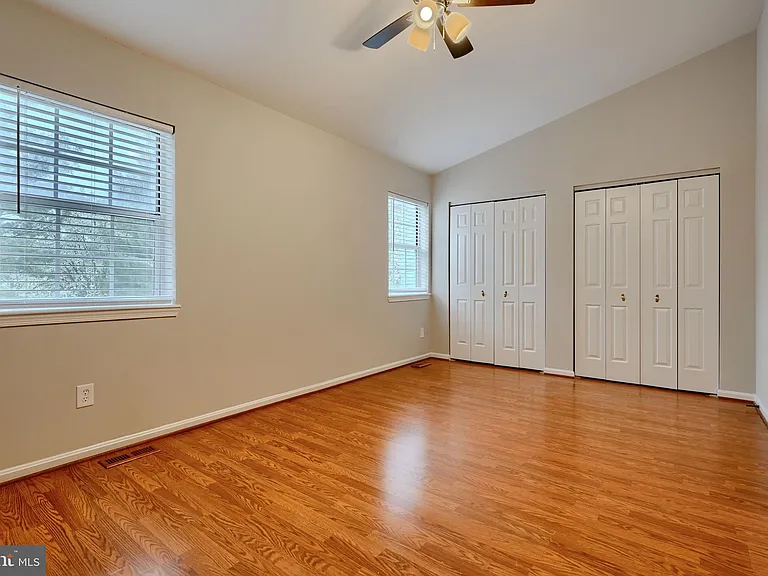 733 Reedy Cir — Photo 14
