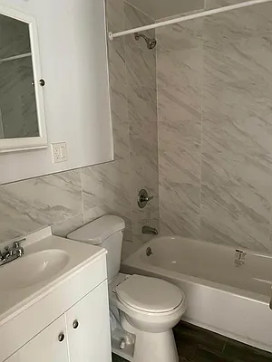 Rented by Tapiro Realty | media 15