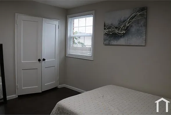 2239 Chester St SE — Photo 14