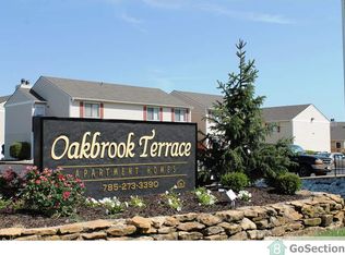 3133 SW Twilight Ct APT 201, Topeka, KS 66614