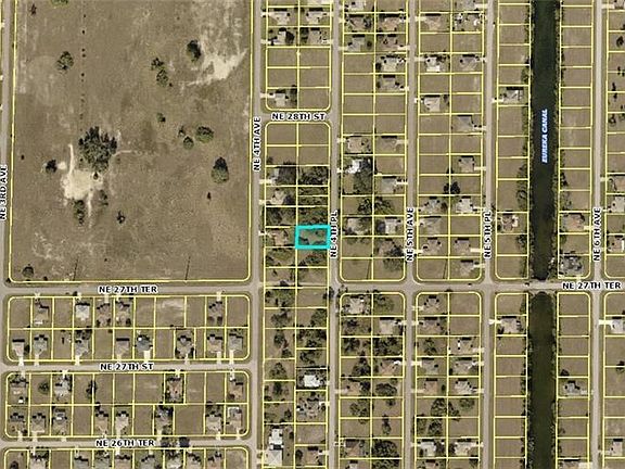 2nd image of 2724 NE 4th Pl