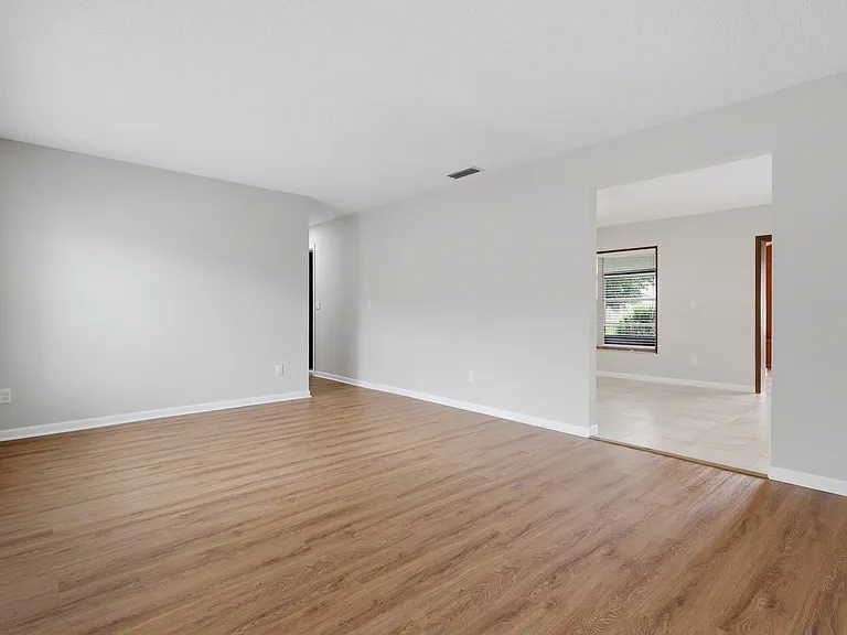 14505 Farm Hills Pl — Photo 20