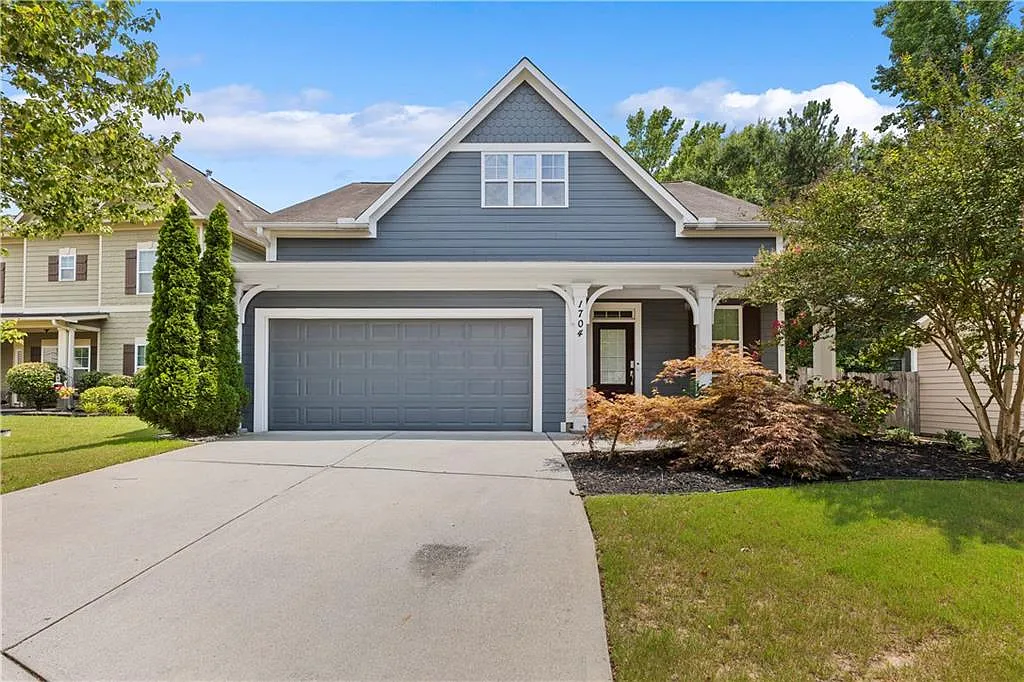 4 bed, 3.0 bath, 1836 sqft, $3,400 — Photo 1