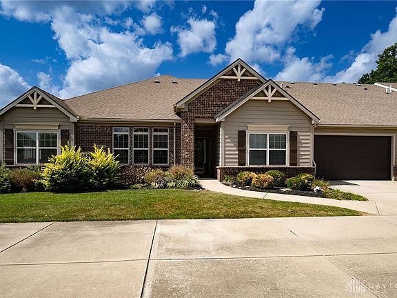 2nd image of 1394 Bourdeaux Way