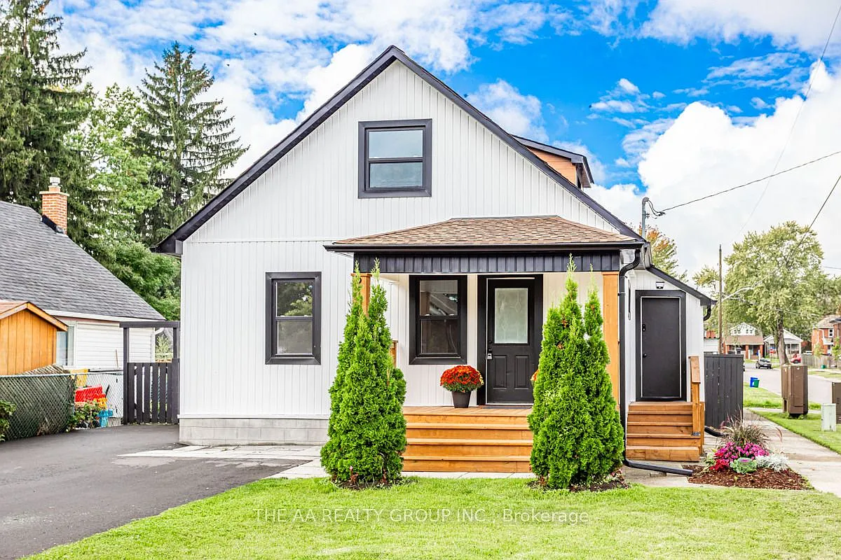 3 bed, $2,800 — Photo 1